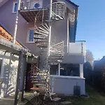N13 Living דירה *